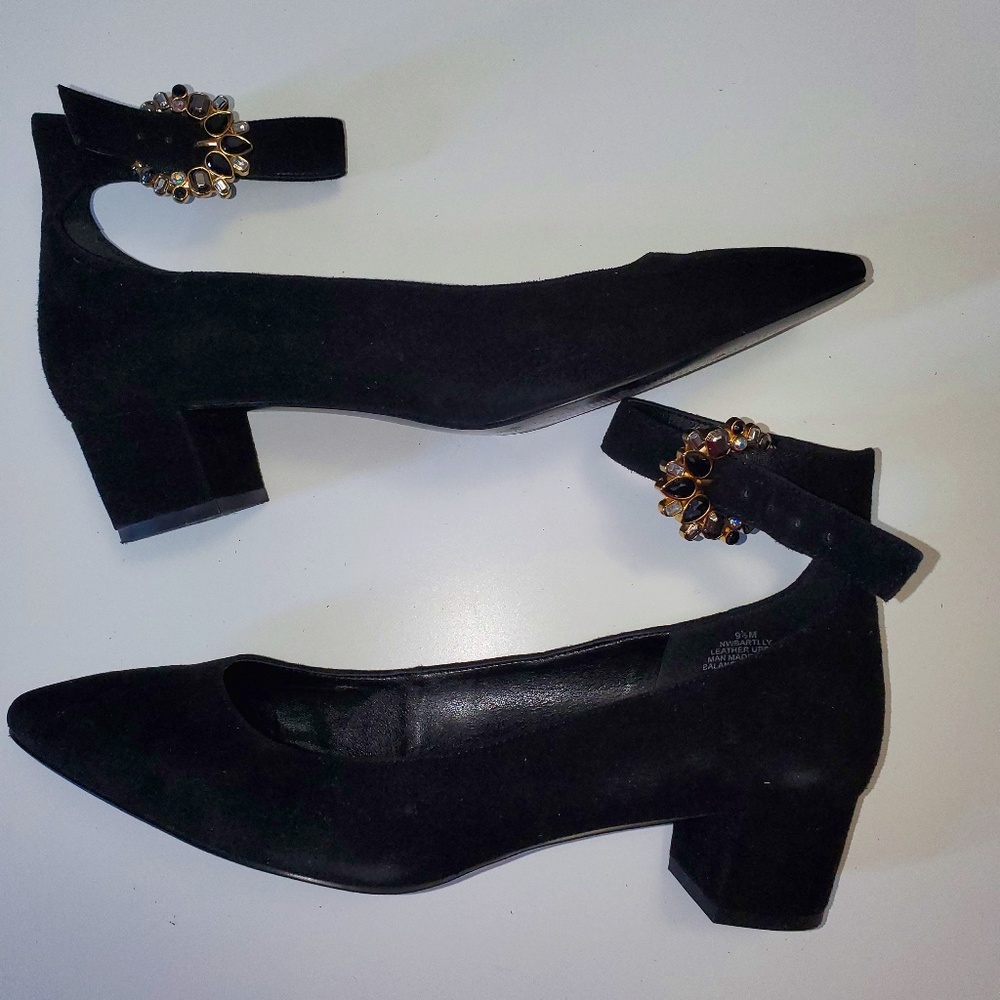 Black Nine West Bartlly Block Heel Suede Pumps Size 9 1/2